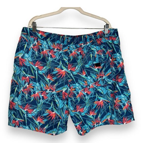 Vineyard Vines Men's SIZE LARGE 6" Inseam Floral Swimming Trunks Shorts - Picture 2 of 6